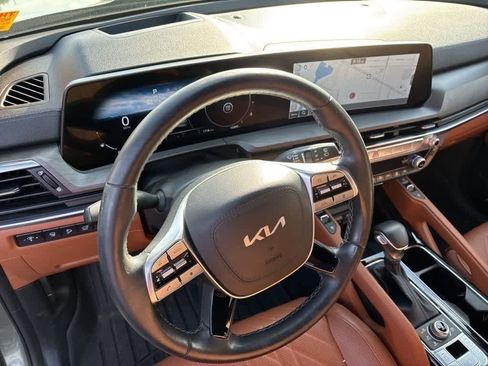 Used 2024 Kia Telluride SX Prestige X-Line image 13
