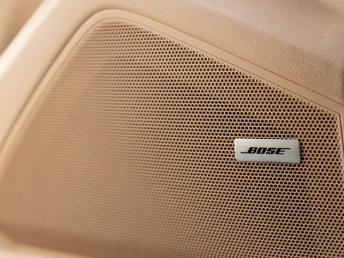 Used 2023 Porsche Cayenne Platinum Edition AWD/4WD image 20