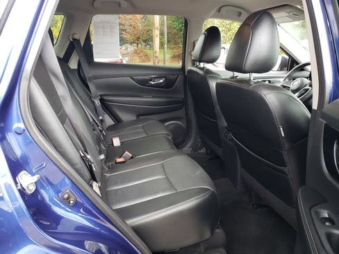 Used 2019 Nissan Rogue SL image 14