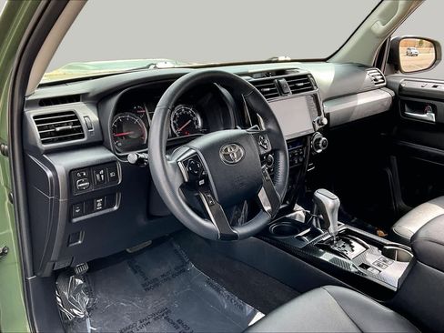 Used 2020 Toyota 4Runner TRD Pro AWD/4WD image 18