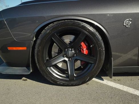 Used 2019 Dodge Challenger SRT Hellcat w/ Laguna Leather Package image 10