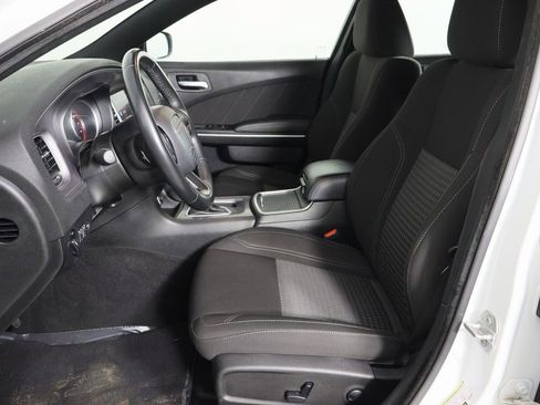 Used 2023 Dodge Charger SXT image 16