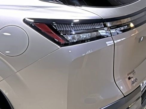 New 2026 Nissan Murano SL AWD/4WD image 10