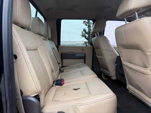 Used 2011 Ford F250 Lariat w/ Lariat Interior Pkg image 20