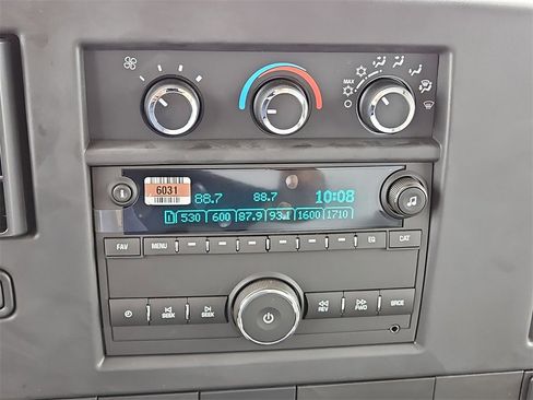 New 2025 Chevrolet Express 3500 w/ Power Convenience Package image 5