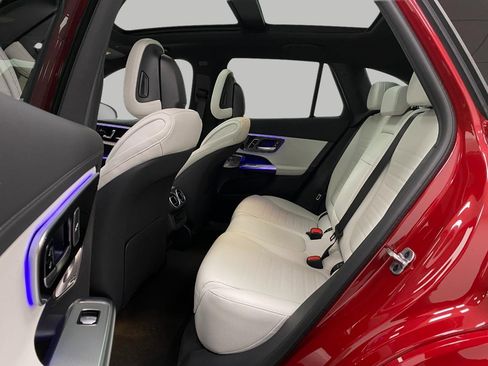 New 2026 Mercedes-Benz GLC 300 4MATIC image 29