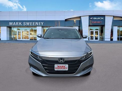 Used 2018 Honda Accord EX image 2