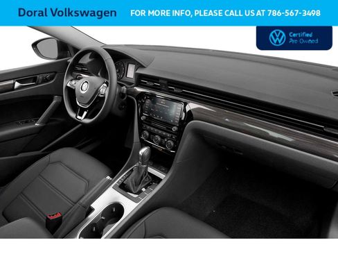 Used 2021 Volkswagen Passat 2.0T SE FWD image 10