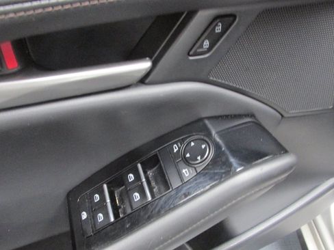 Used 2024 MAZDA MAZDA3 s FWD image 23