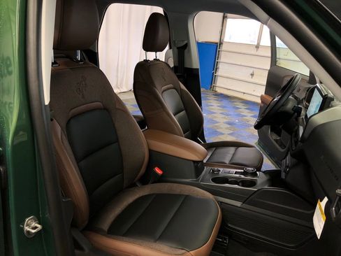 New 2025 Ford Bronco Sport Outer Banks w/ Outer Banks Tech Package+ AWD/4WD image 30