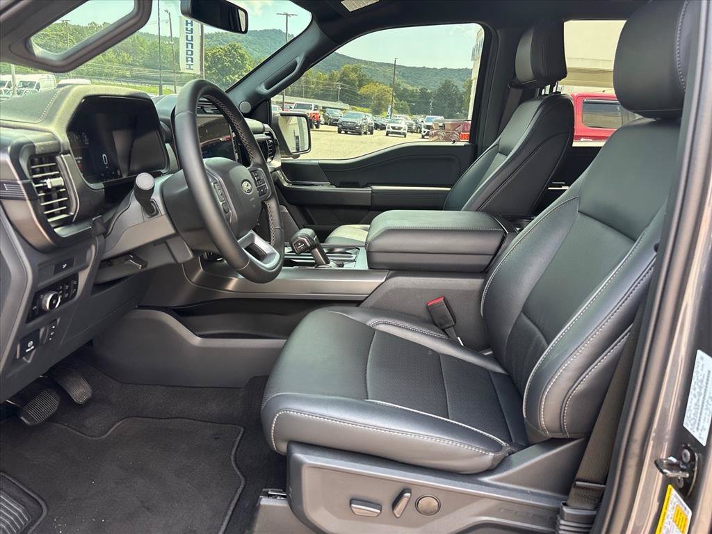 Used 2026 Ford F150 Lariat w/ Equipment Group 501A Mid AWD/4WD image 9
