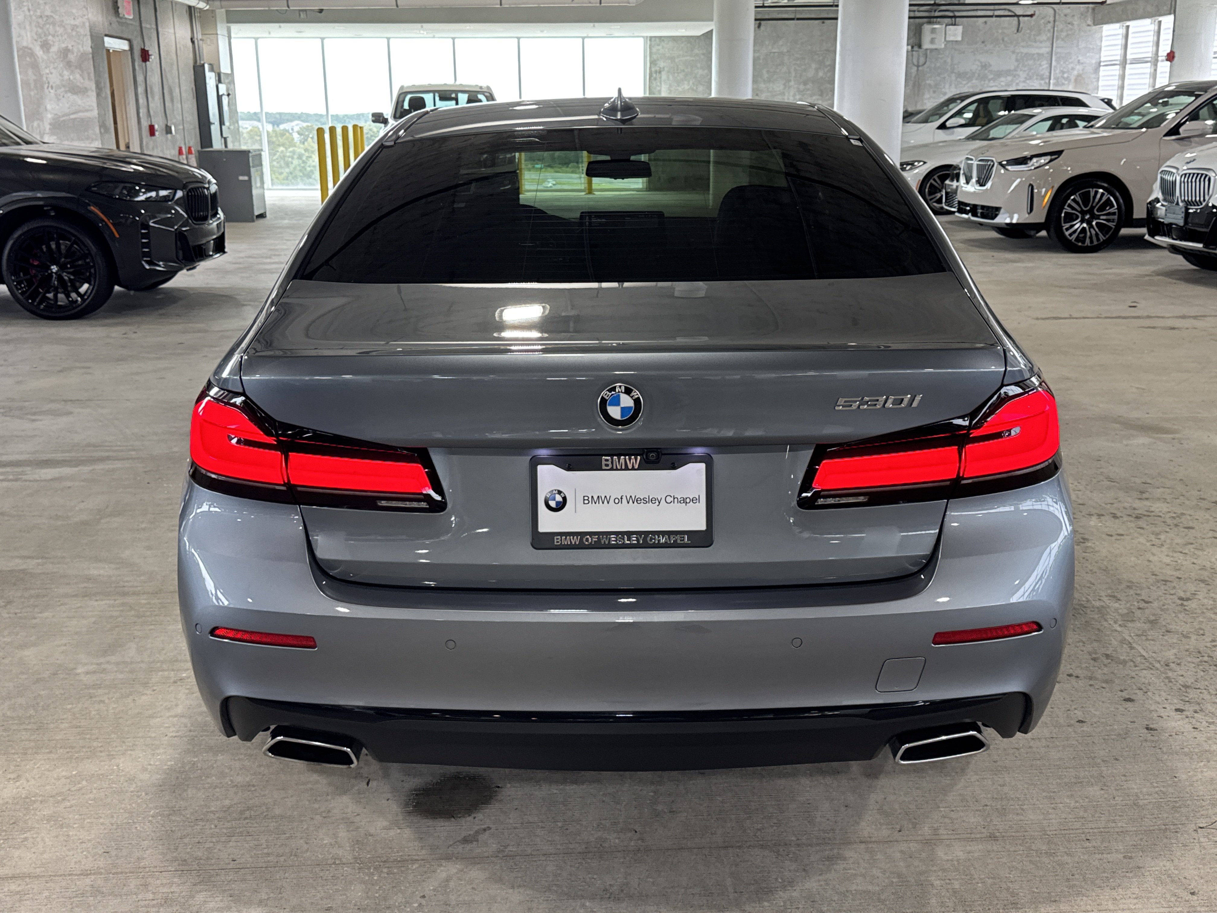 Used 2022 BMW 530i w/ Premium Package RWD image 7