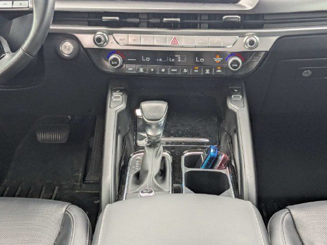 Used 2025 Kia Telluride S FWD image 20