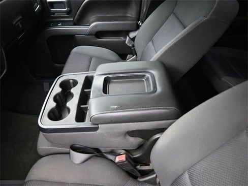 Used 2018 Chevrolet Silverado 1500 LT w/ Texas Edition image 31