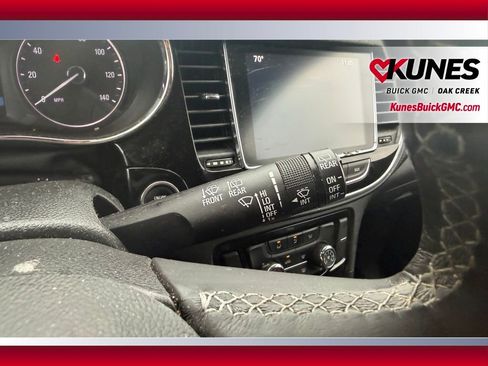 Used 2020 Buick Encore Preferred FWD image 11