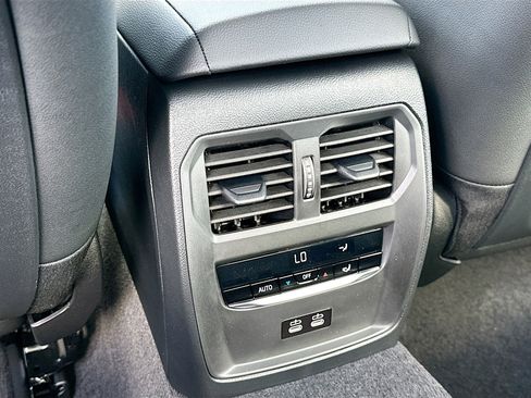 New 2026 BMW 330i 330i w/ Premium Package image 19