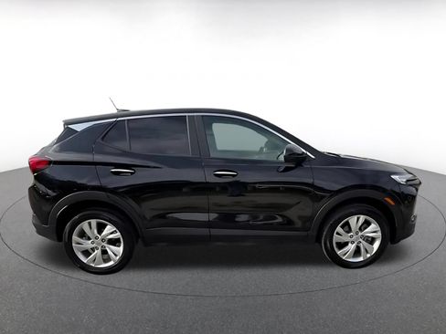 Used 2025 Buick Encore GX Preferred AWD/4WD image 16