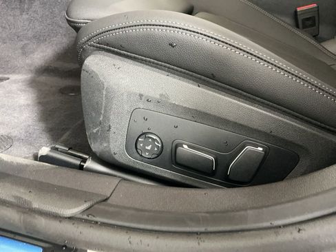 New 2026 BMW 330i Sedan w/ Premium Package image 21