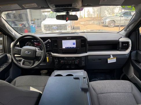 Used 2025 Ford F350 XL w/ FX4 Off-Road Package image 36