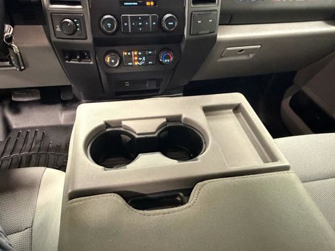 Used 2020 Ford F250 XL w/ STX Appearance Package image 37