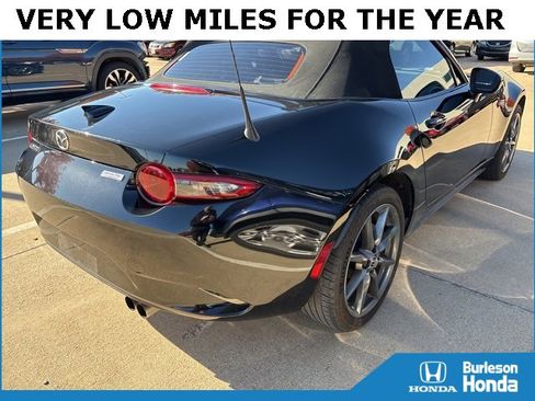 Used 2016 MAZDA MX-5 Miata Grand Touring image 4