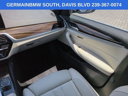 Certified 2023 BMW 530i w/ Luxury Seating Package RWD image 18