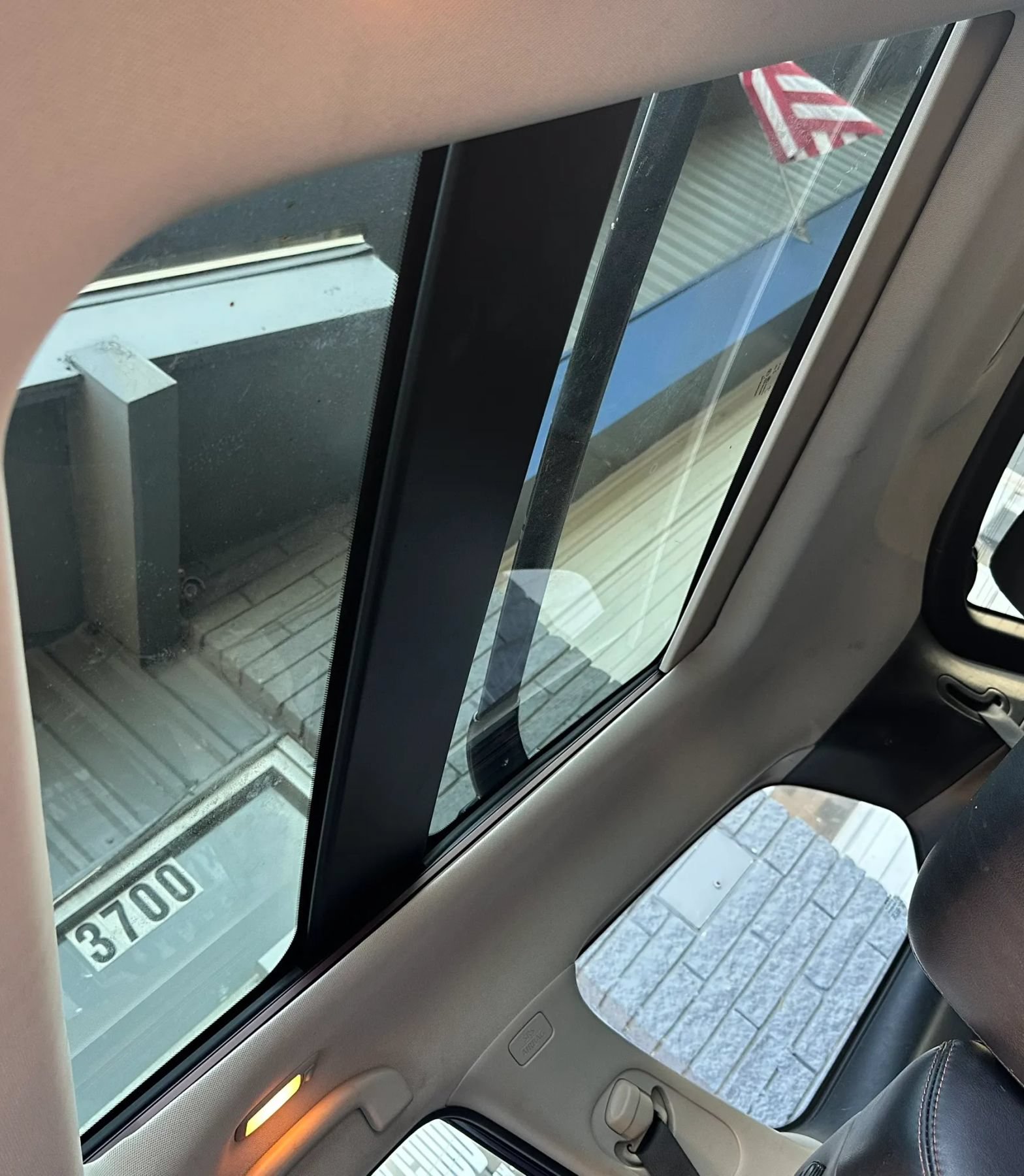 Used 2019 Nissan Pathfinder SL FWD image 24