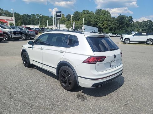 Used 2023 Volkswagen Tiguan SE R-Line FWD image 5