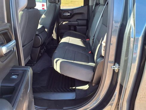 Used 2019 Chevrolet Silverado 1500 LT w/ Convenience Package image 15