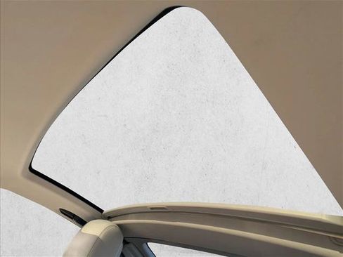 Used 2017 Mercedes-Benz SL 550 image 16