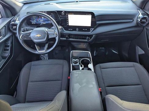 Used 2026 Chevrolet Equinox LT w/ Safety and Technology Package image 19