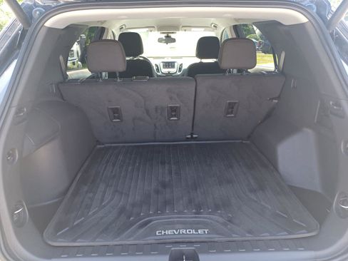 Used 2023 Chevrolet Equinox LT AWD/4WD image 17