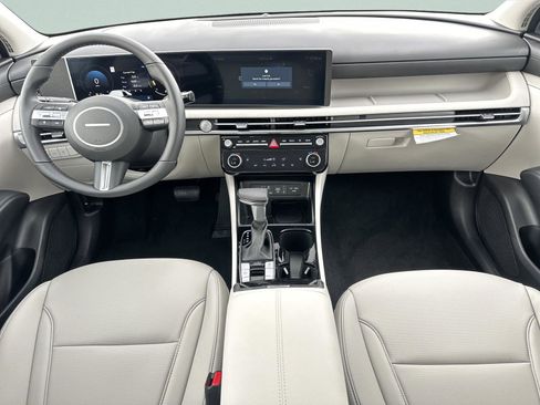 New 2025 Hyundai Tucson SEL image 12