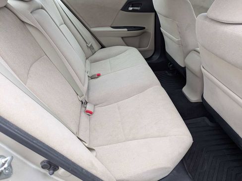 Used 2013 Honda Accord LX image 18