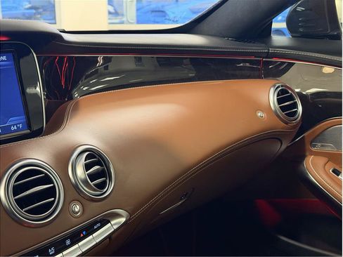 Used 2016 Mercedes-Benz S 63 AMG 4MATIC Coupe image 19