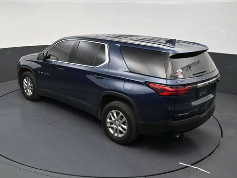 Used 2022 Chevrolet Traverse LS FWD image 14