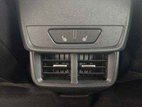 New 2026 Chevrolet Equinox ACTIV w/ Convenience Package III image 28