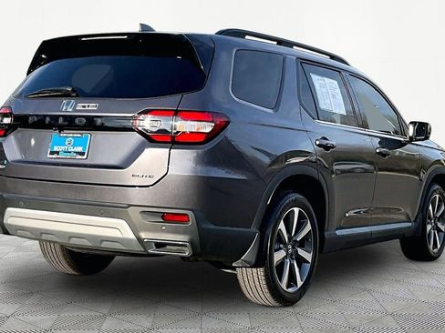 Certified 2025 Honda Pilot Elite image 5