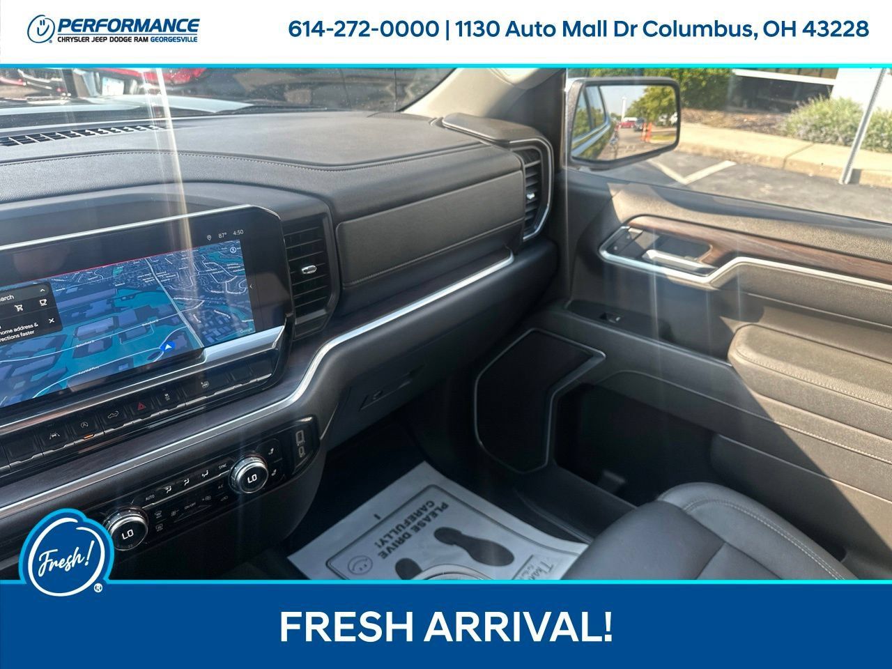 Used 2025 GMC Sierra 1500 SLT AWD/4WD image 25