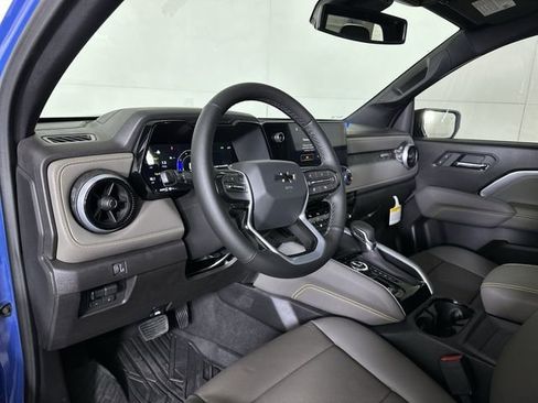 New 2026 Chevrolet Colorado ZR2 w/ Technology Package AWD/4WD image 10