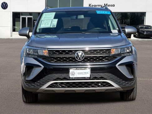 Used 2022 Volkswagen Taos SE image 9