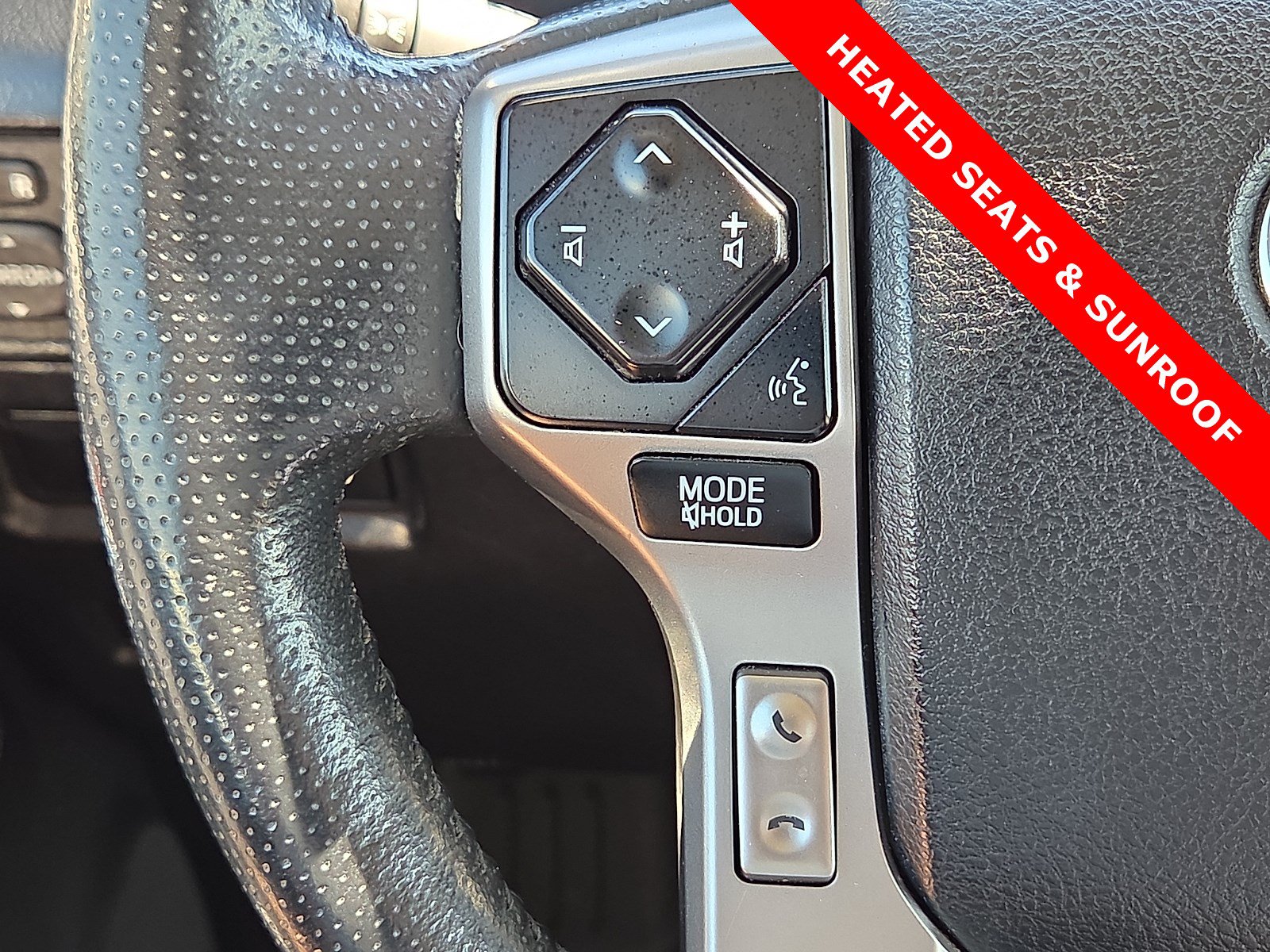 Used 2024 Toyota 4Runner SR5 Premium AWD/4WD image 21