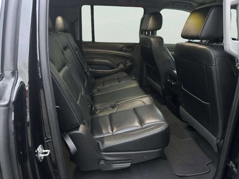 Used 2019 GMC Yukon XL SLT image 15