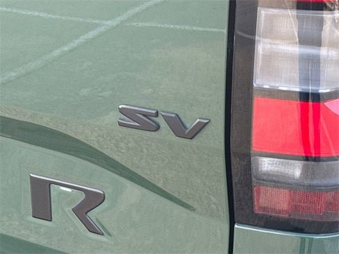 Used 2023 Nissan Frontier SV w/ SV Convenience Package image 10