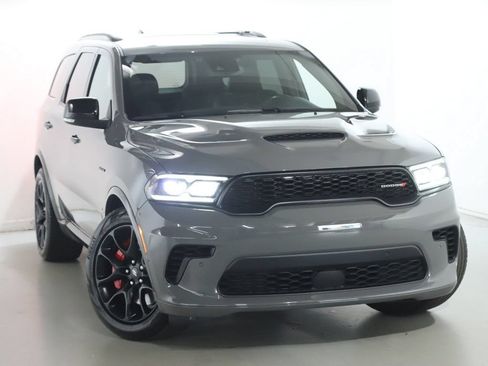 Used 2024 Dodge Durango R/T AWD/4WD image 2