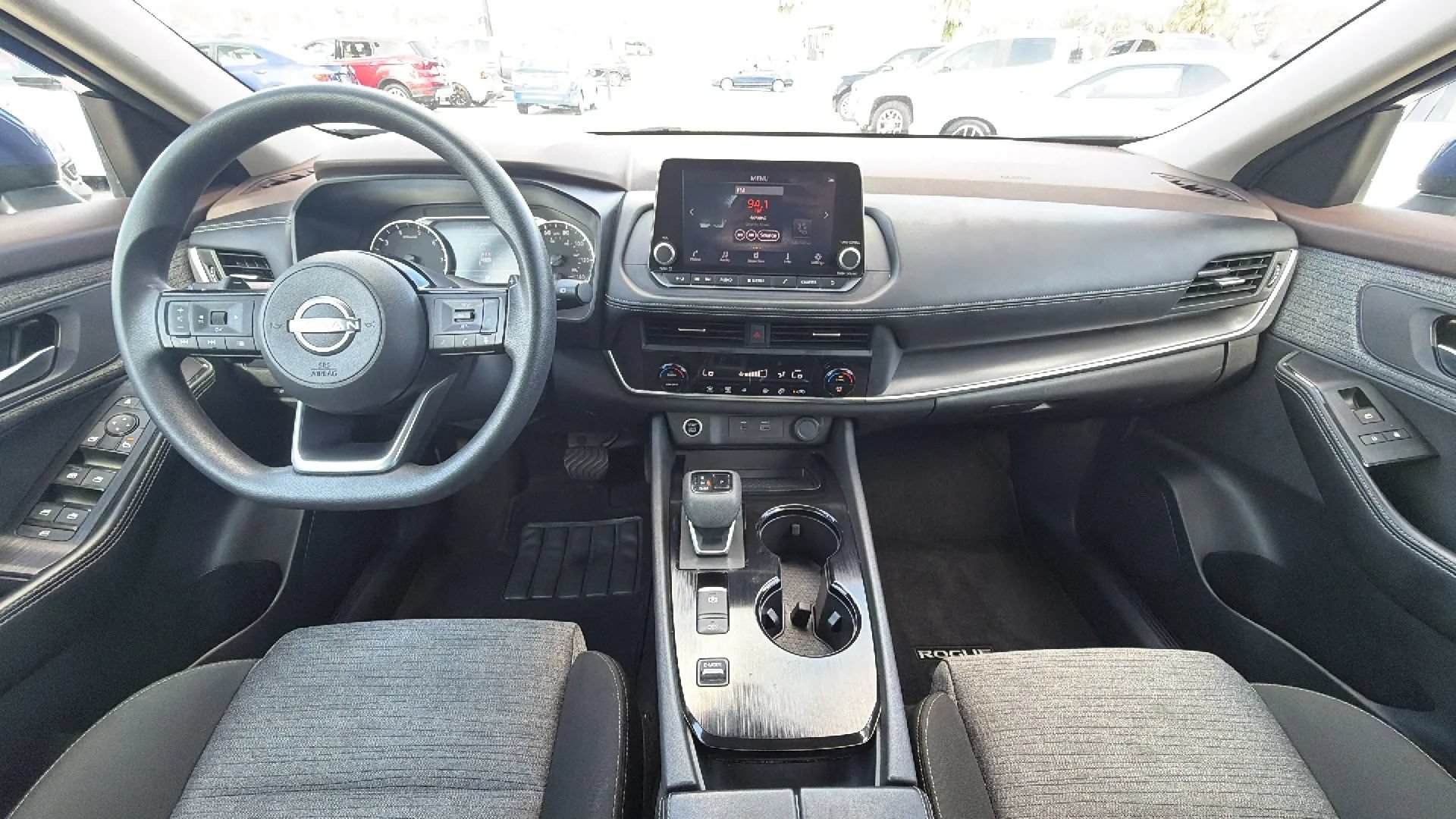 Used 2023 Nissan Rogue SV FWD image 12