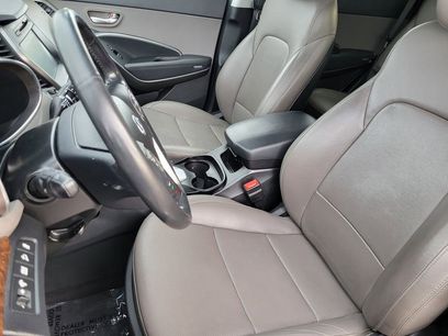 Used 2018 Hyundai Santa Fe Sport w/ 2.0T Ultimate Tech Package 05