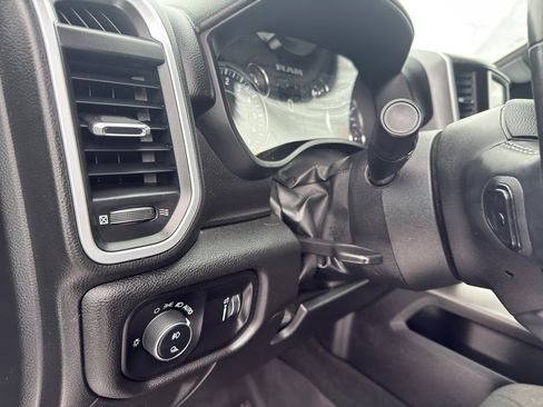 Used 2023 RAM 1500 Big Horn image 14