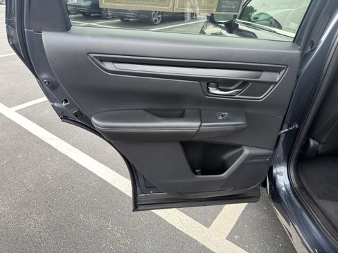 Used 2025 Honda CR-V EX image 27