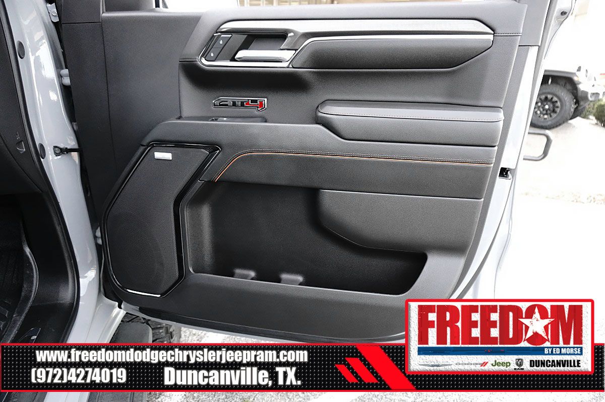 Used 2024 GMC Sierra 1500 AT4 w/ Technology Package AWD/4WD image 42